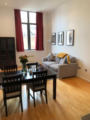 Stylish City Centre Apartment